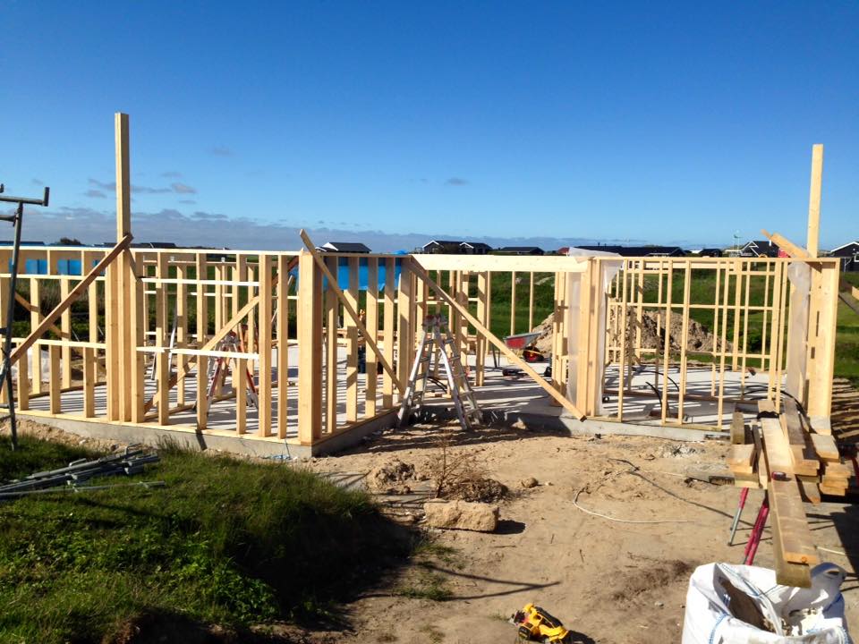 Træramme til nyt hus under opførelse